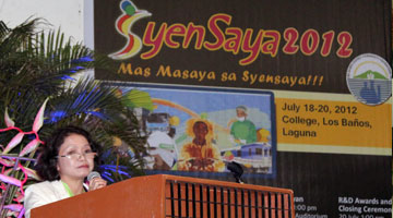 DOST Assistant Secretary for Technology Transfer Ma. Lourdes P. Orijola represents DOST Secretary Mario G. Montejo at the 2012 LBSCFI-NSTW opening ceremonies held on July 18 at the Baker Hall in UPLB. (Photo by Leah Lyn Domingo, SEARCA)