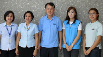 New KOPIA director in PCAARRD. (From left) PCMD staff member Maria Theresa T. Bautista, PCMD Director Leah J. Buendia, KOPIA Director Won Ha Yang, and KOPIA interns, Hye Kyung Son and Sohee Jo. Incidentally, Dr. Won succeeded Dr. Jeong-Tak Lee.  (Photo by Katrina Kae S. Principe, S&T Media Service)