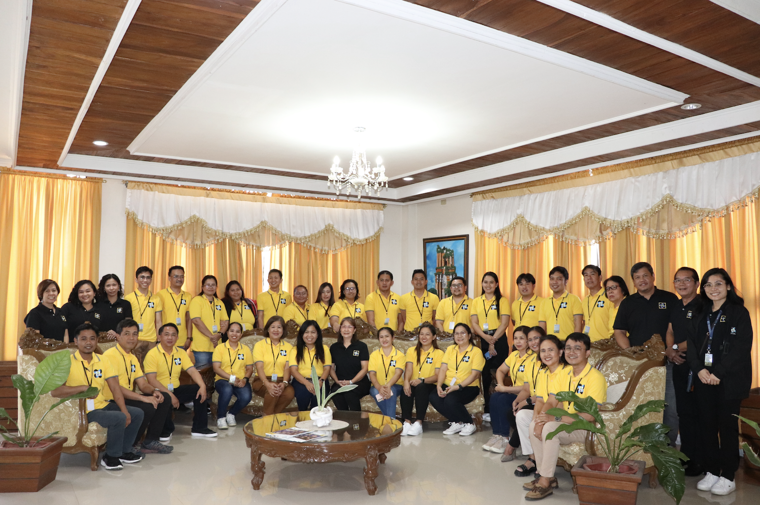 Extension and Deployment Staff of PCAARRD-TTPD along with the participants of the training couårse from 15 Consortium Member Institutions (CMIs) in Luzon. (Image Credit: TTPD-PCAARRD)